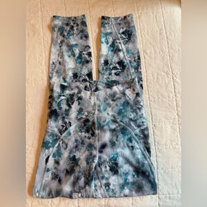 Lululemon Unlimit High-Rise Tight 25"